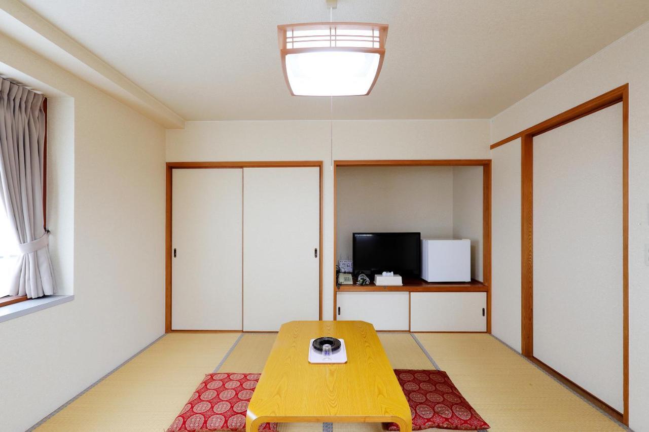 Tabist Rays Hotel Yakata Miyazaki Buitenkant foto